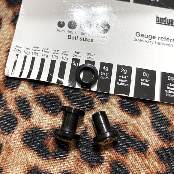 Jewelry 2 Gauge Leopard Plugs With Screw On Back Poshmark